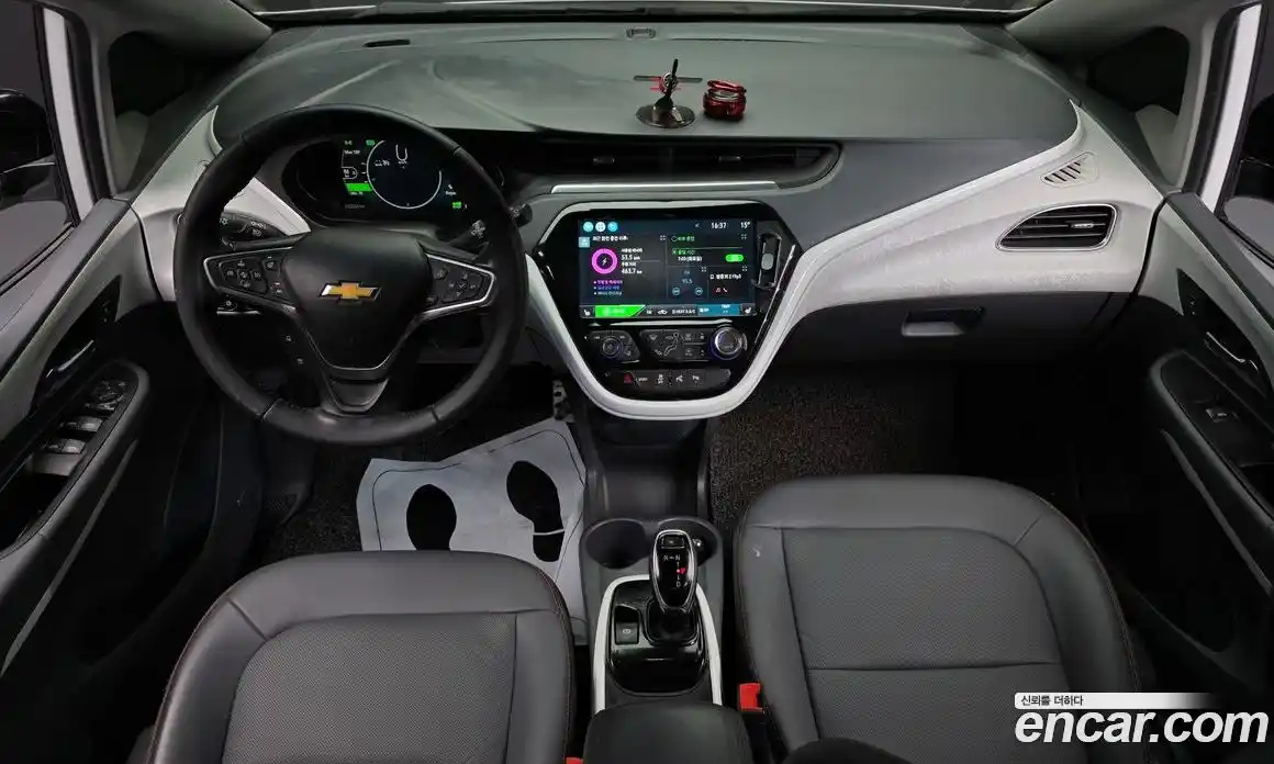 Chevrolet Bolt EV 2018 0.2 Автомат в Москве № 1290058, фото 7