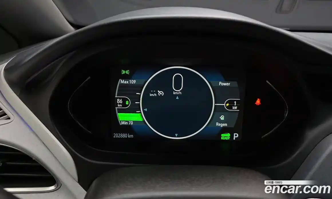 Chevrolet Bolt EV 2018 0.2 Автомат в Москве № 1290058, фото 8