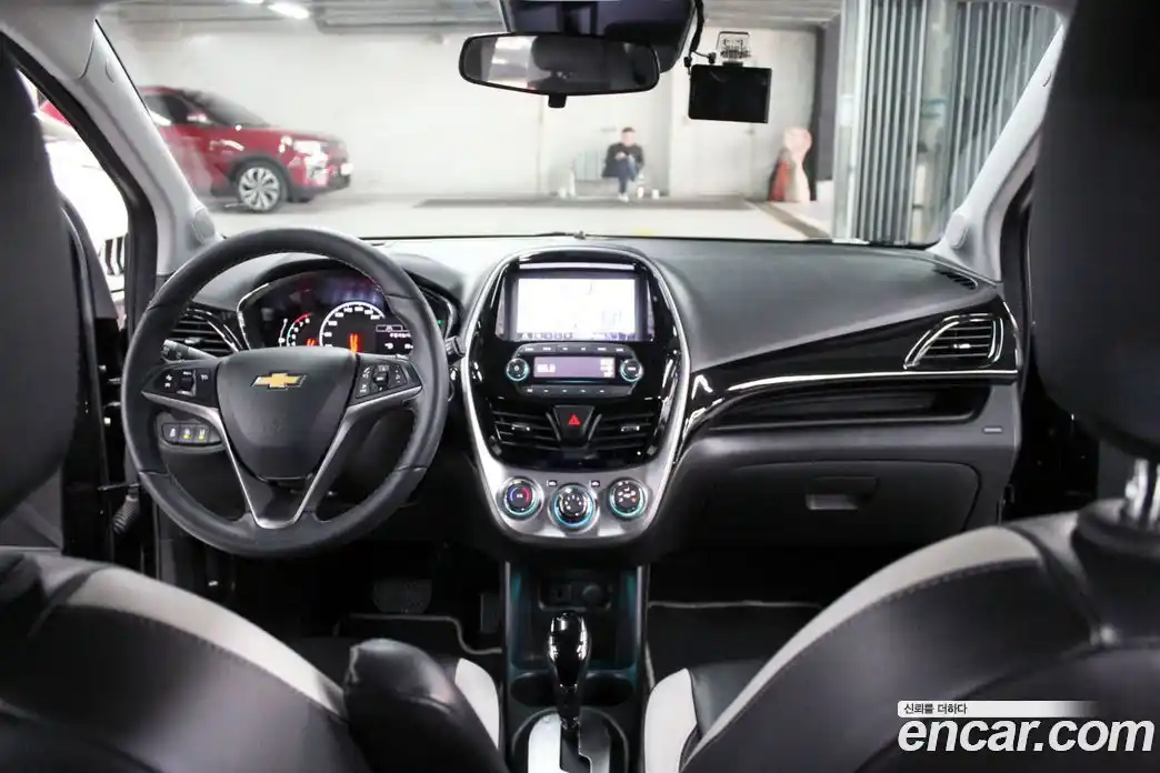 Chevrolet Spark 2018 1.0 Автомат в Москве № 1290186, фото 9