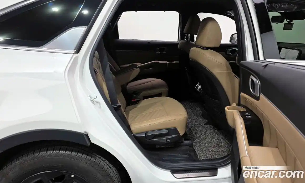 Kia Sorento 2024 1.6 Автомат в Москве № 1290794, фото 12