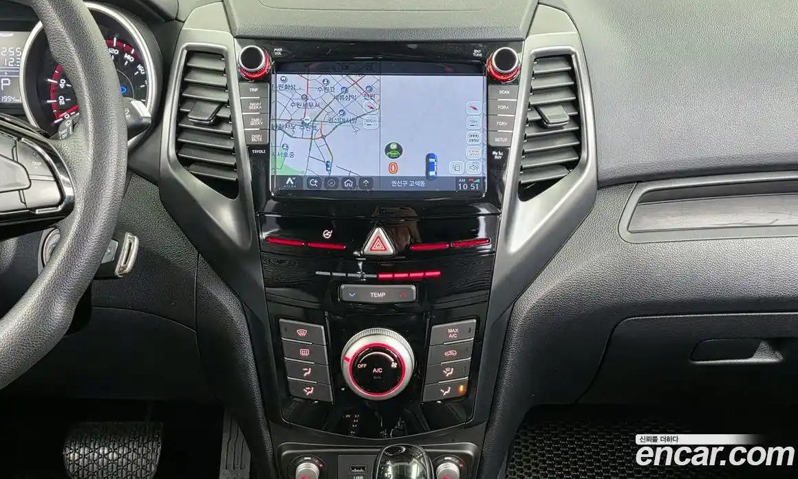 SsangYong TIBOLI 2018 1.6 Автомат в Москве № 1290886, фото 14