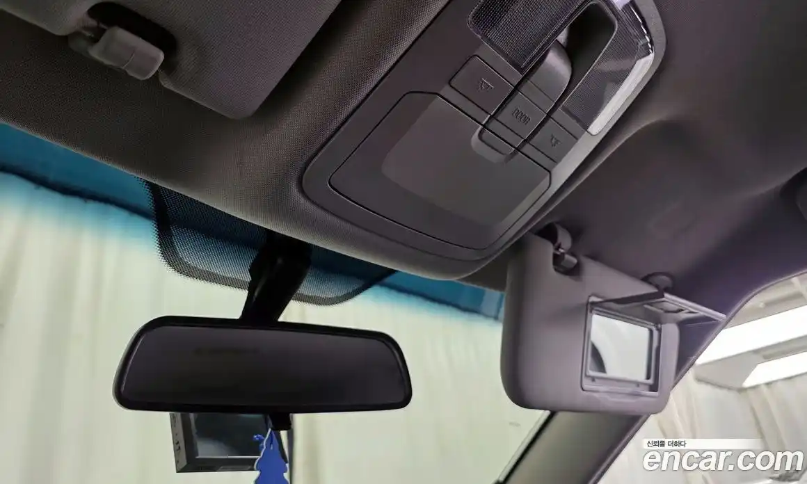 SsangYong TIBOLI 2018 1.6 Автомат в Москве № 1290886, фото 17