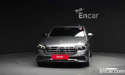 Mercedes-Benz E-Class 2022 2.0 гидро в Москве, миниатюра 3