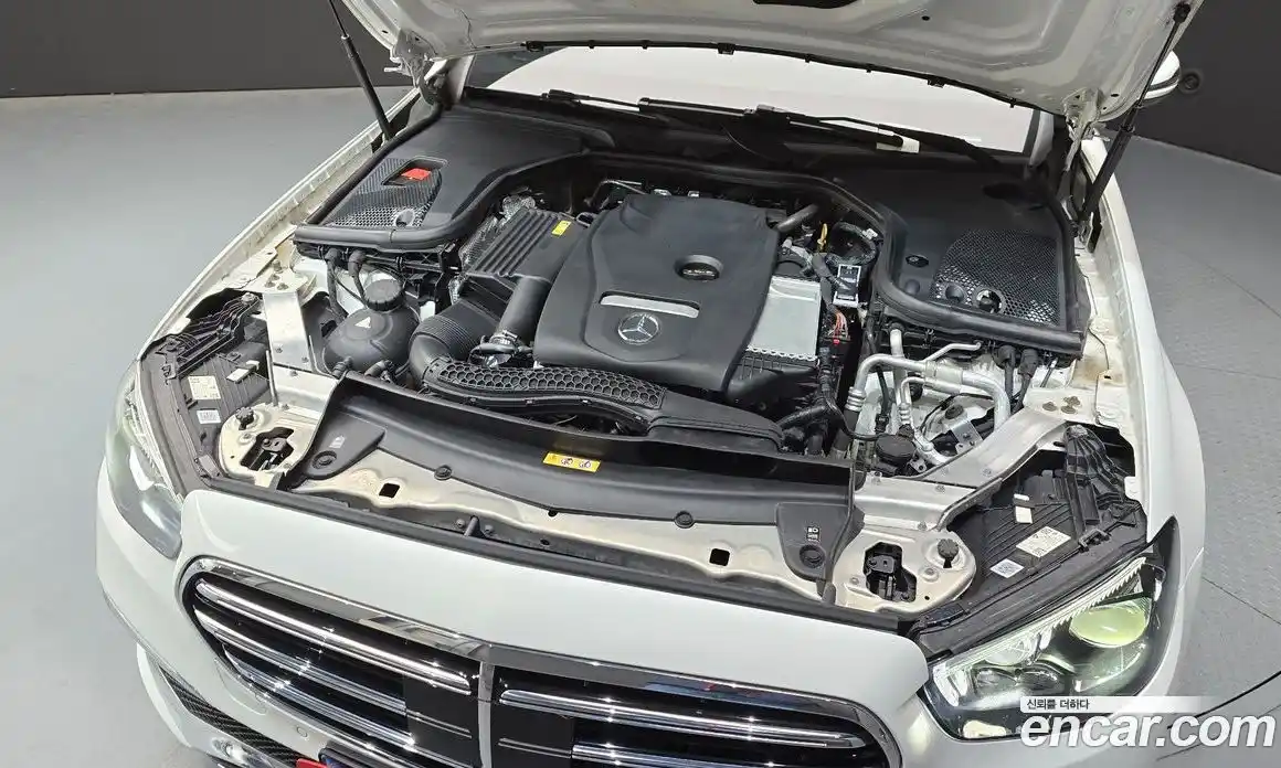 Mercedes-Benz E-Class 2021 2.0 гидро в Москве, фото 6