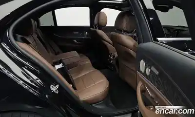 Mercedes-Benz E-Class 2023 2.0 гидро в Москве, миниатюра 12