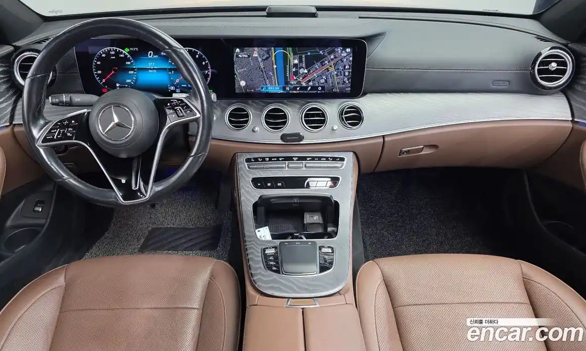 Mercedes-Benz E-Class 2023 2.0 гидро в Москве, фото 7