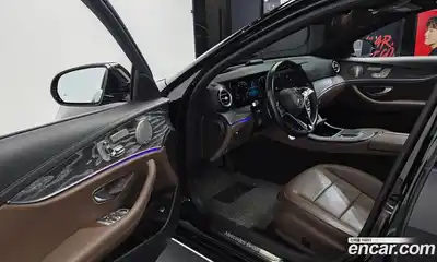 Mercedes-Benz E-Class 2023 2.0 гидро в Москве, миниатюра 10