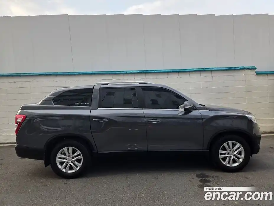 SsangYong Rexton 2018 2.2 Автомат в Москве № 1291288, фото 4