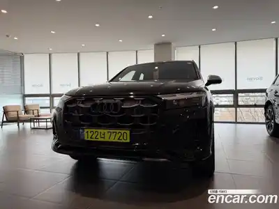 Audi SQ7 2026 4.0 гидро в Москве № 1291934, миниатюра 3