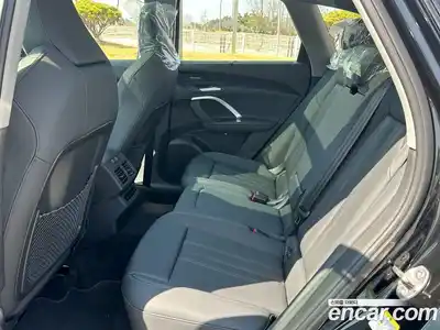 Audi Q5 2025 2.0 гидро в Москве № 1291947, миниатюра 12