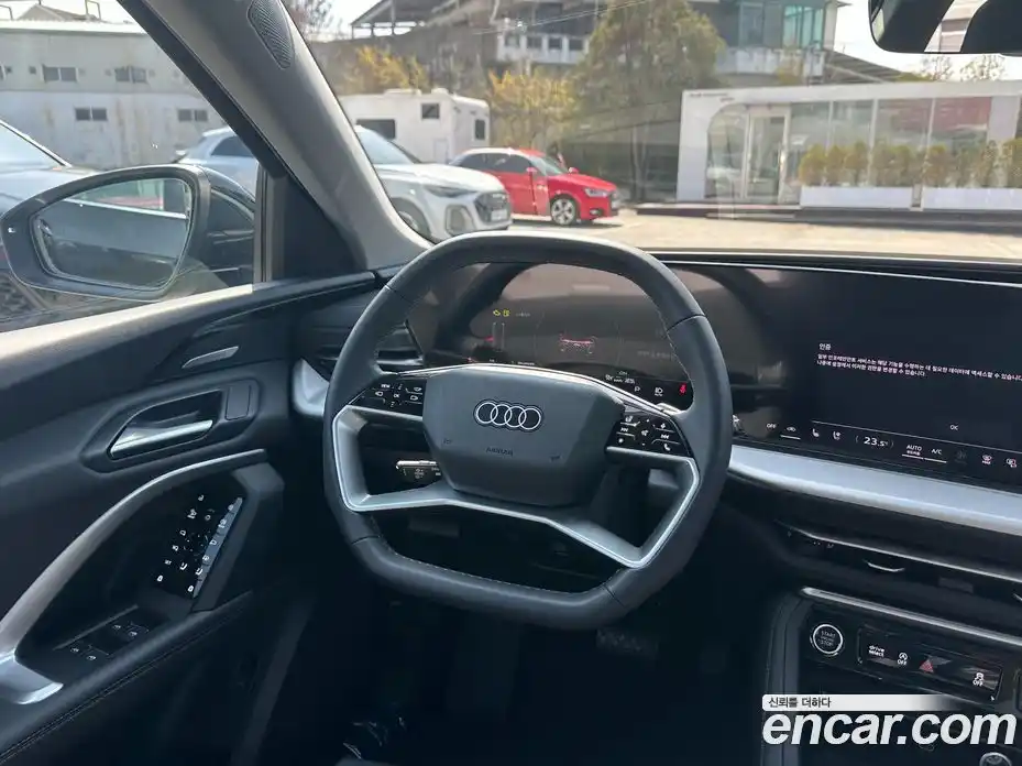 Audi Q5 2025 2.0 гидро в Москве № 1291947, фото 10