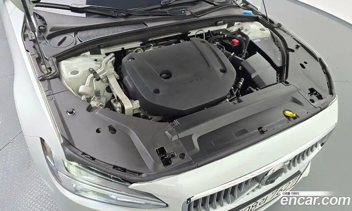 Volvo S90 2023 2.0 гидро в Москве № 1292156, фото 6