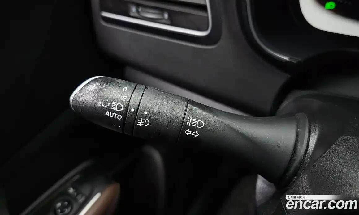 Renault QM6 2017 2.0 гидро в Москве № 1292181, фото 20
