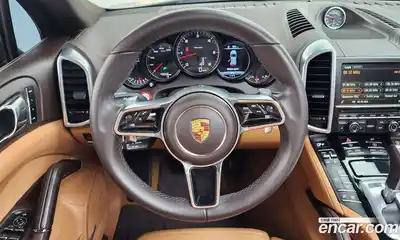 Porsche Cayenne 2015 3.0 гидро в Москве № 1292632, миниатюра 12