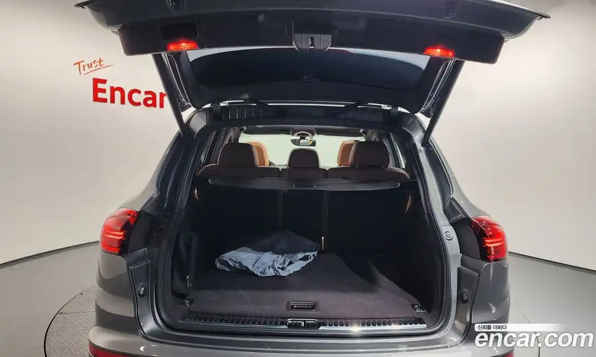 Porsche Cayenne 2015 3.0 гидро в Москве № 1292632, фото 18