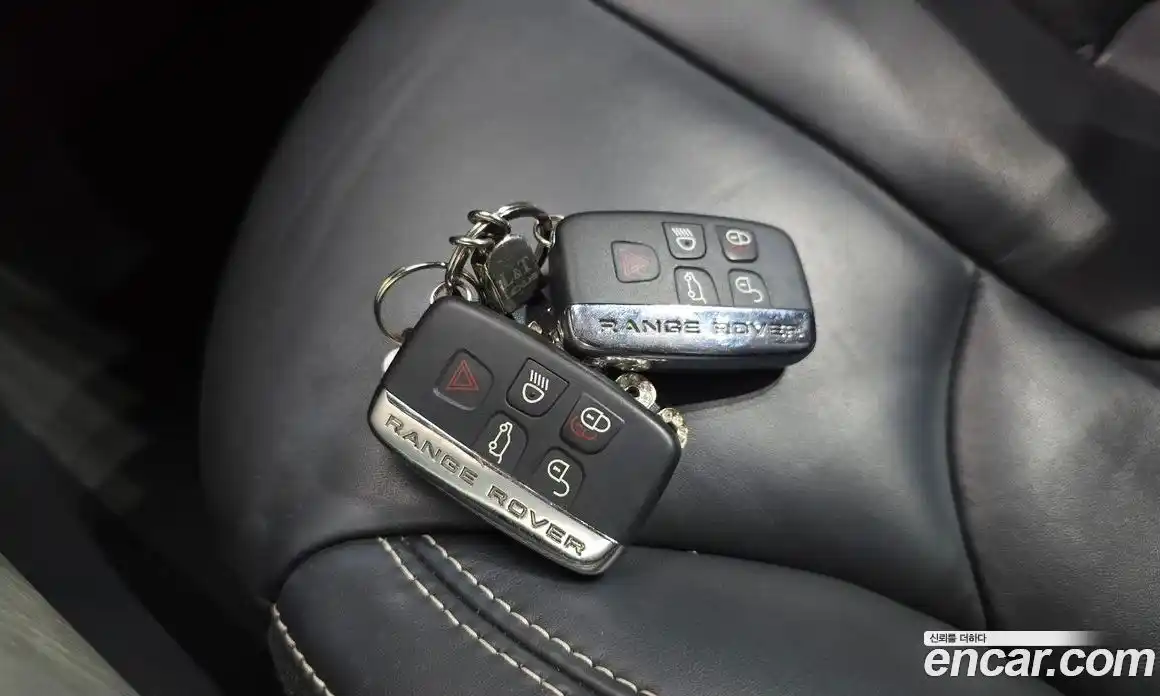 Land Rover Range-Rover Evoque 2013 2.2 гидро в Москве № 1293092, фото 16