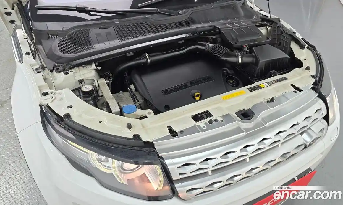 Land Rover Range-Rover Evoque 2013 2.2 гидро в Москве № 1293092, фото 6