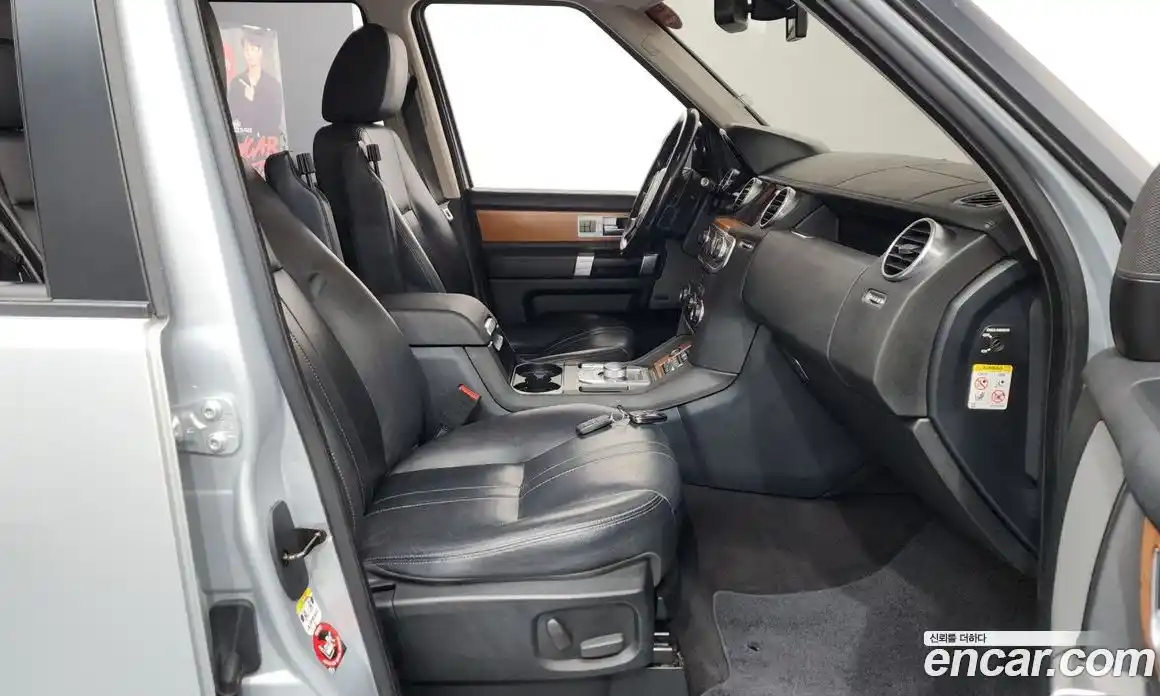 Land Rover Discovery 2015 3.0 гидро в Москве № 1293221, фото 11