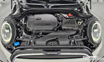 Mini Cooper Convertible 2024 1.5 гидро в Москве № 1293396, миниатюра 6
