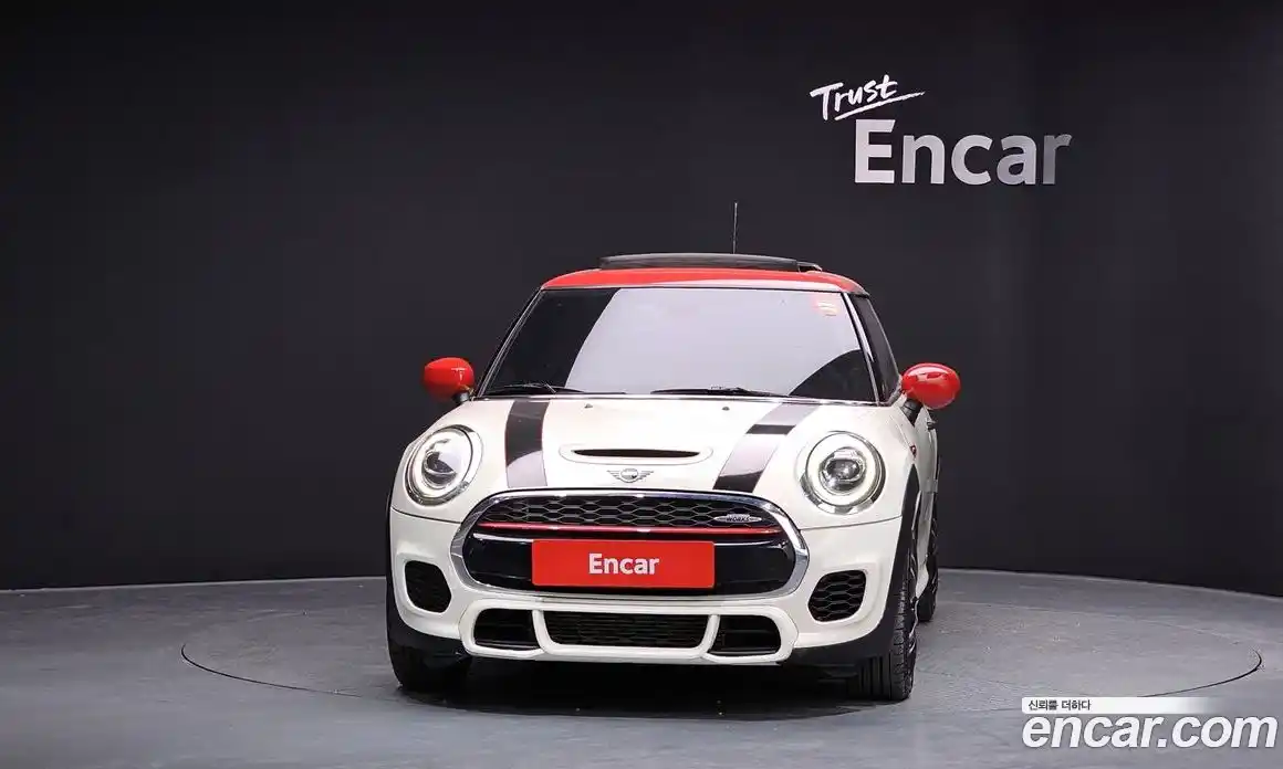 Mini Cooper 2021 2.0 гидро в Москве № 1293436, фото 3