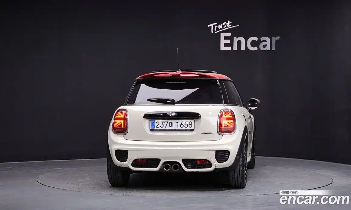 Mini Cooper 2021 2.0 гидро в Москве № 1293436, фото 4