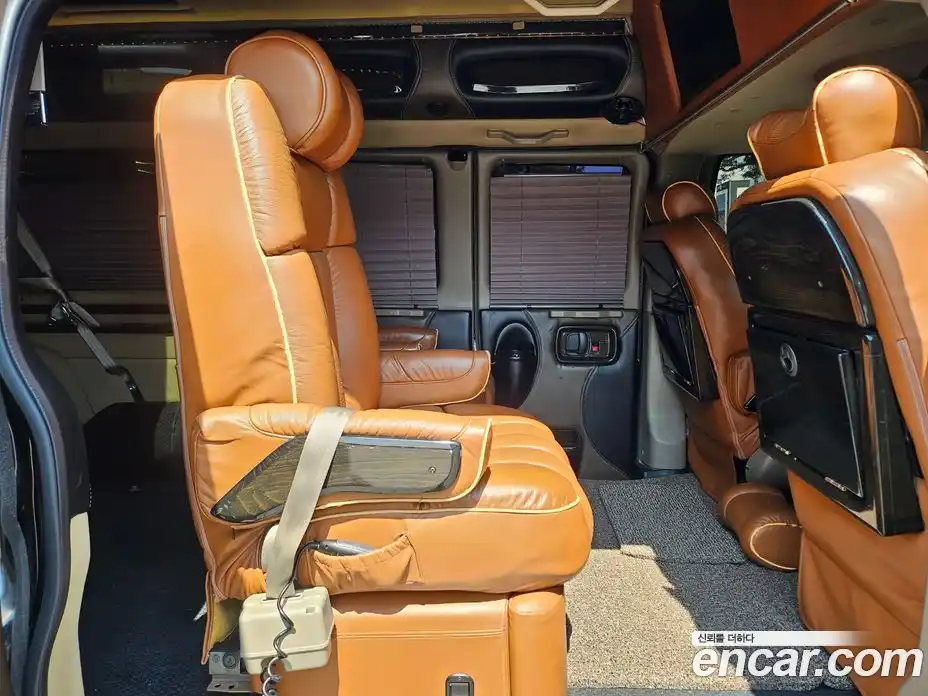 Chevrolet Express Van 2012 5.3 Автомат в Москве № 1295528, фото 16