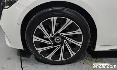 Mercedes-Benz E-Class 2024 2.0 гидро в Москве № 143132, миниатюра 5