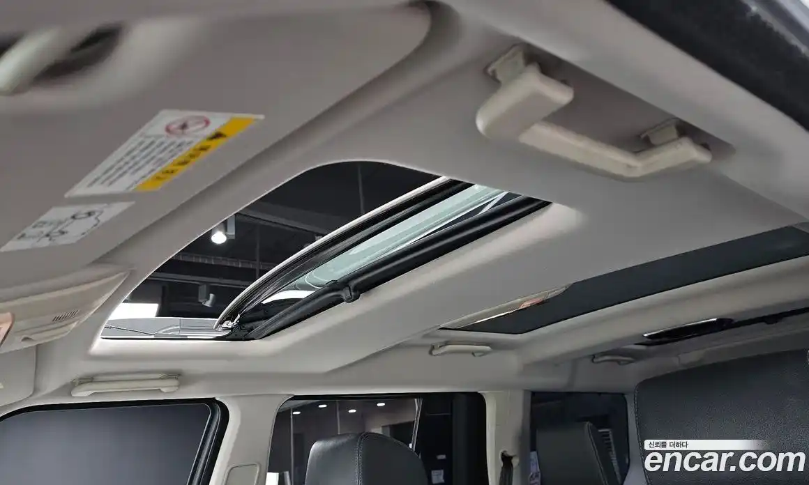 Land Rover Discovery 2015 3.0 гидро в Москве № 166630, фото 16