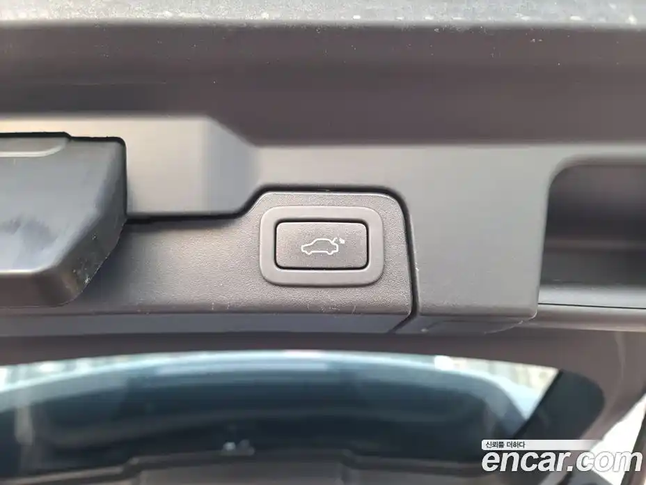 Land Rover Range-Rover Evoque 2014 2.2 гидро в Москве № 166895, фото 18