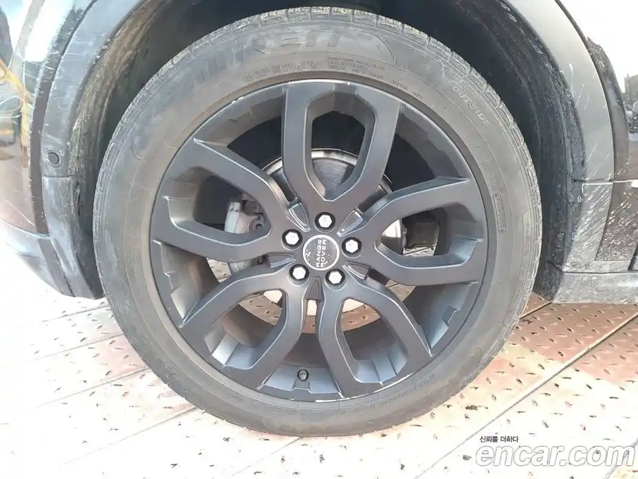 Land Rover Range-Rover Evoque 2014 2.2 гидро в Москве № 166895, фото 20