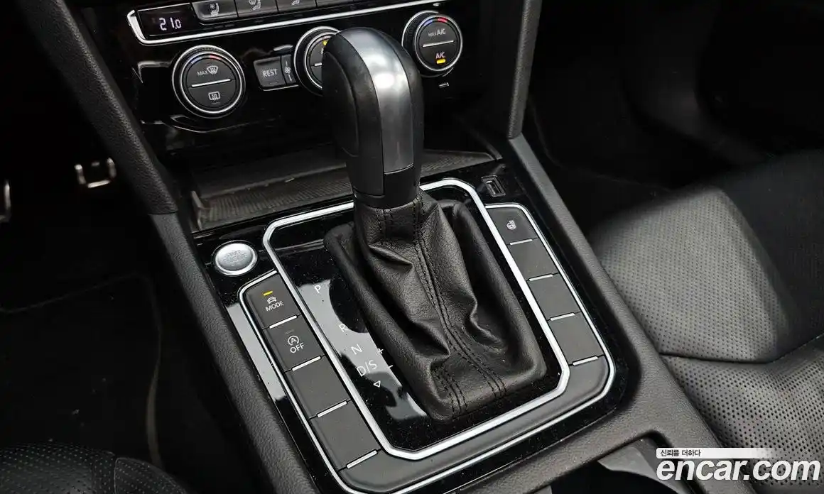 Volkswagen Arteon 2020 2.0 гидро в Москве № 168917, фото 9