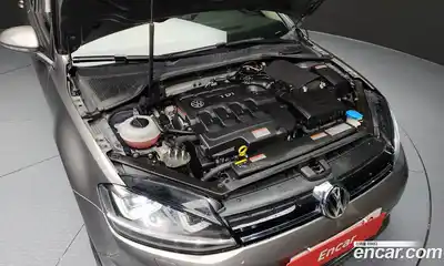 Volkswagen Golf 2015 2.0 гидро в Москве № 185520, миниатюра 6
