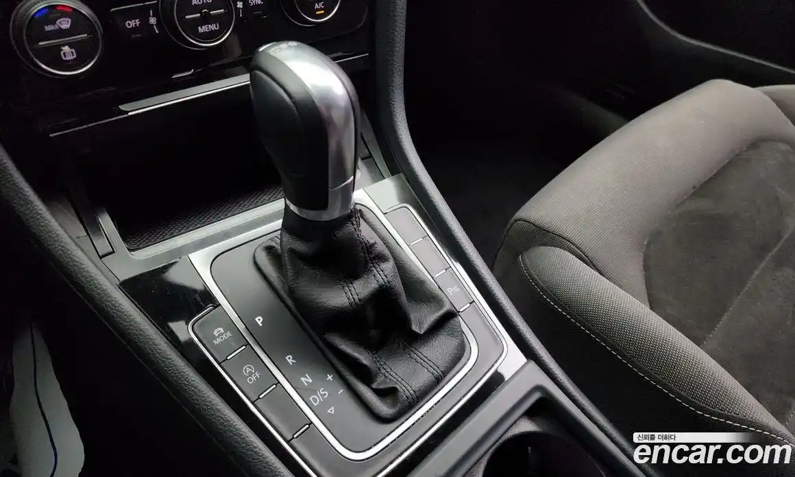 Volkswagen Golf 2015 2.0 гидро в Москве № 185520, фото 9