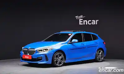 BMW 1-Series, 2022