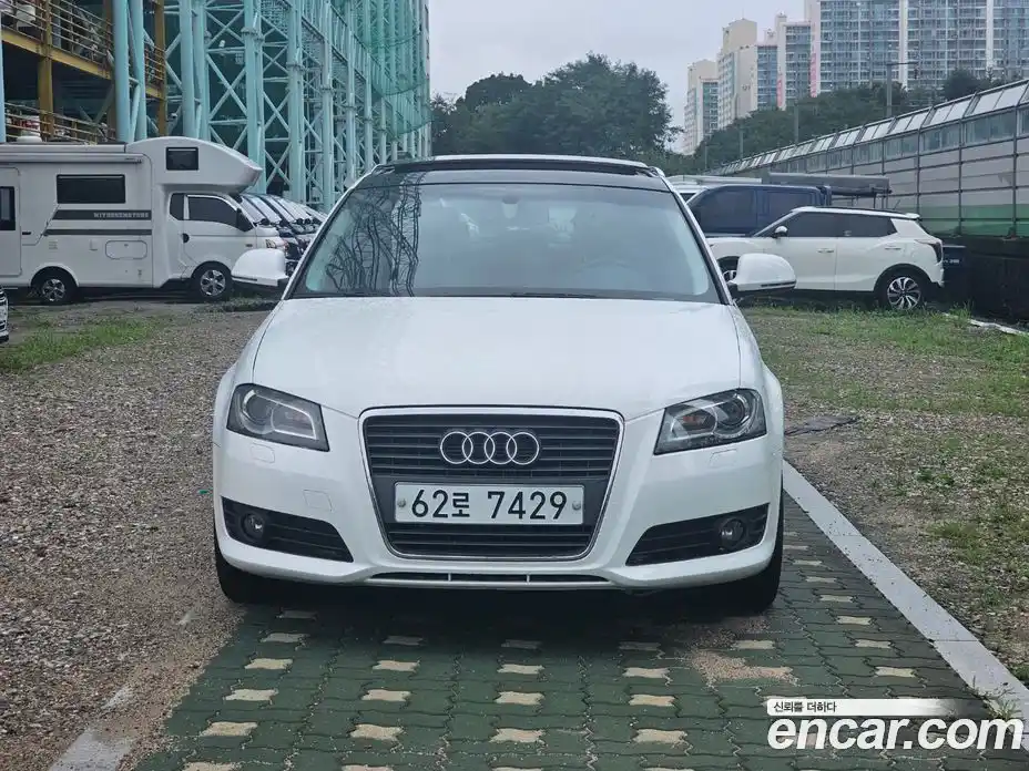 Audi A3 2009 2.0 гидро в Москве № 196813, фото 3