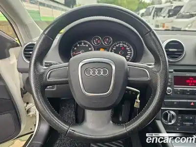 Audi A3 2009 2.0 гидро в Москве № 196813, миниатюра 9