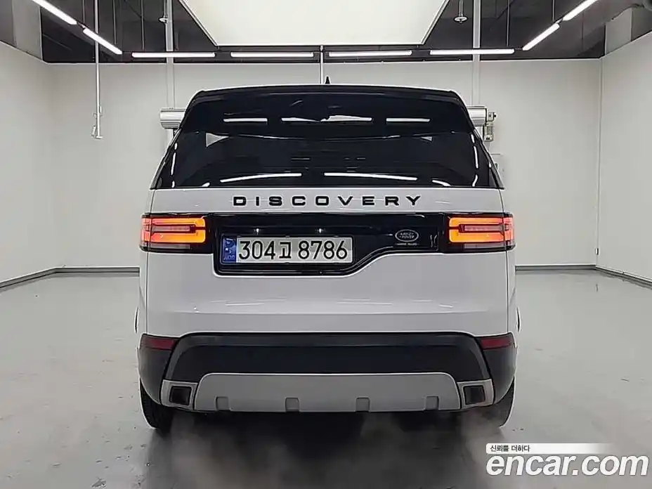 Land Rover Discovery 2019 3.0 гидро в Москве № 198286, фото 4