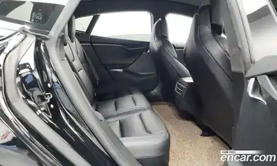 Tesla Model S 2019 0.3 гидро в Москве № 198559, миниатюра 11