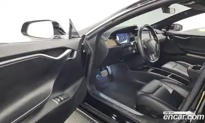 Tesla Model S 2019 0.3 гидро в Москве № 198559, миниатюра 9