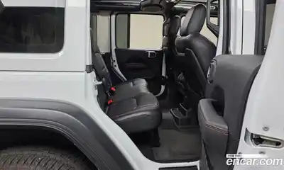 Jeep Wrangler 2023 2.0 гидро в Москве № 199433, миниатюра 12