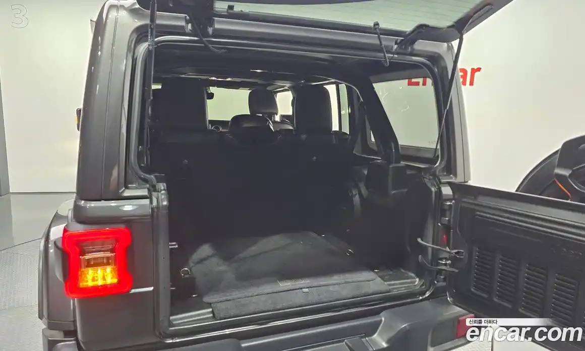 Jeep Wrangler 2019 2.0 гидро в Москве № 232433, фото 20
