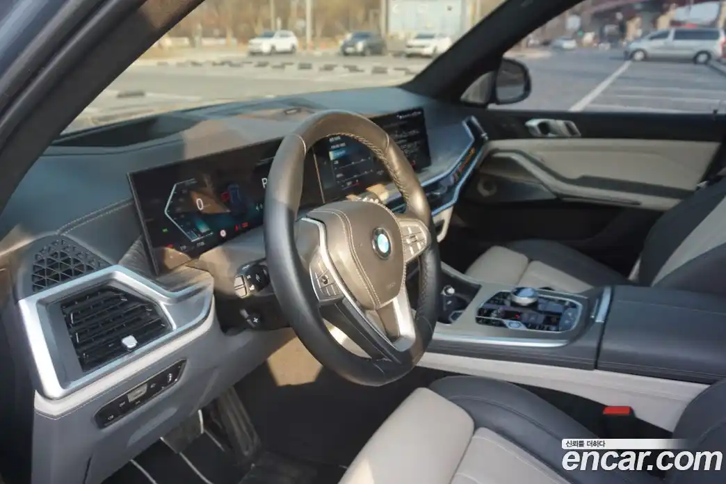 BMW X7 2023 3.0 гидро в Москве, фото 7