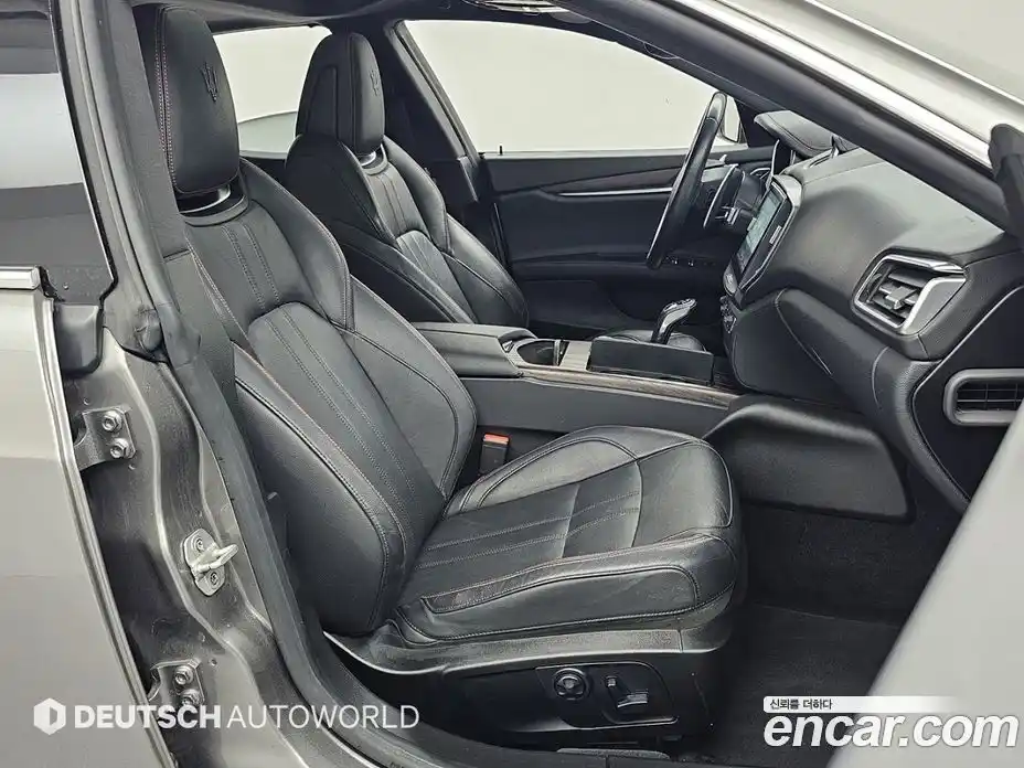 Maserati Ghibli 2020 3.0 гидро в Москве № 1152490, фото 8