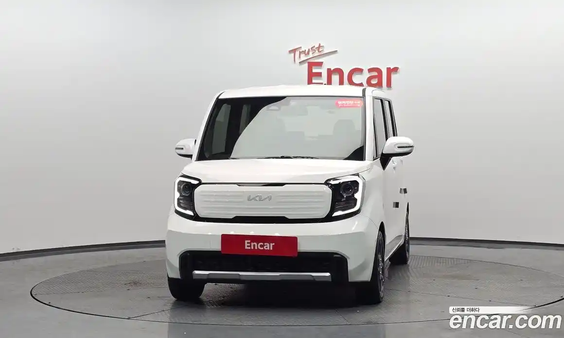 Kia Ray 2025 1.0 Автомат в Москве № 1244814, фото 2