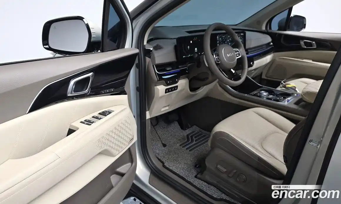 Kia Canival 2024 1.6 Автомат в Москве № 1244829, фото 11