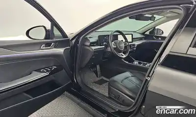 Kia K5 2025 2.0 гидро в Москве № 1244946, миниатюра 10