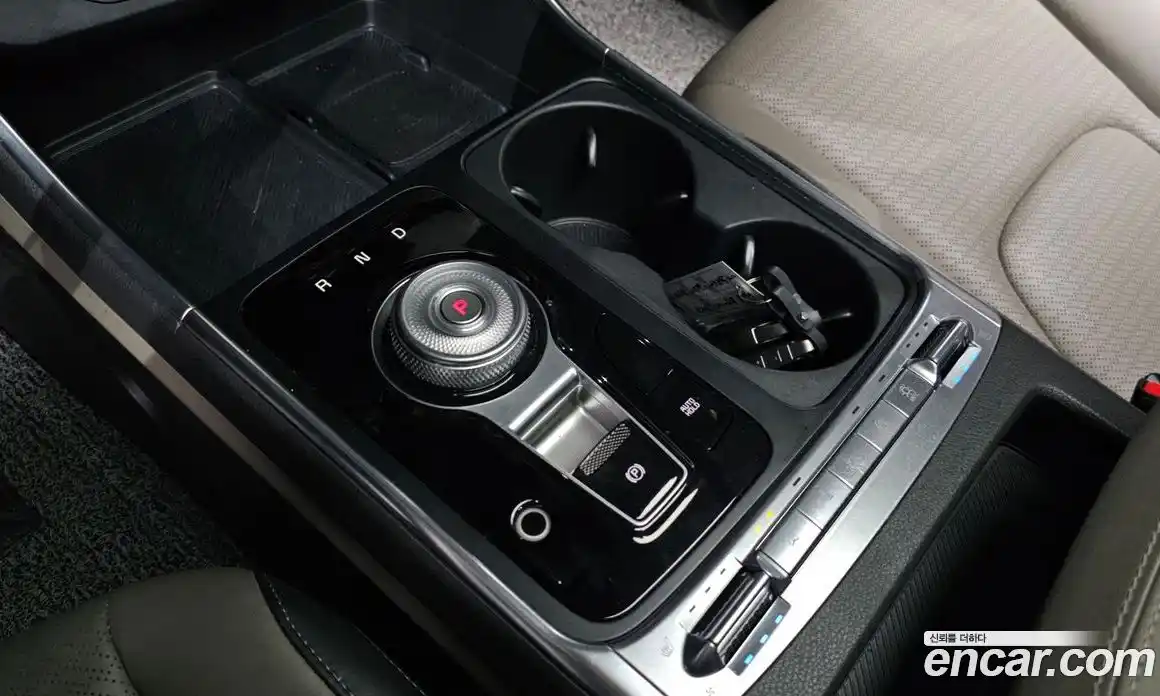 Kia Canival 2025 2.2 гидро в Москве № 1245060, фото 9