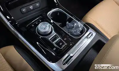 Kia Canival 2023 2.2 Автомат в Москве № 1245080, миниатюра 9