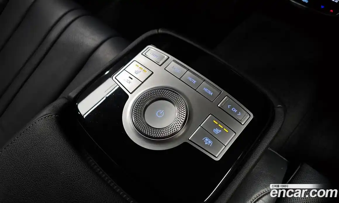 Genesis G80 2021 3.5 Классический в Москве № 1245251, фото 19