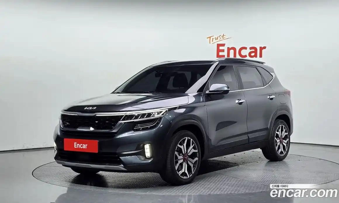 Kia Seltos 2022 1.6 гидро в Москве № 1245263, фото 1